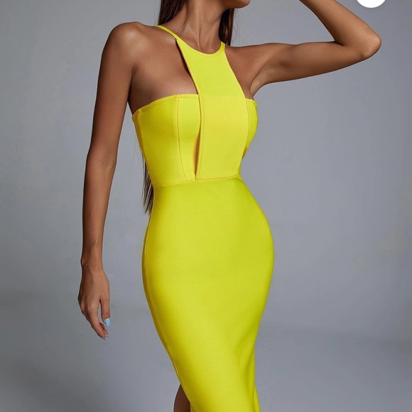 Dresses & Skirts - New Yellow Bandage dress